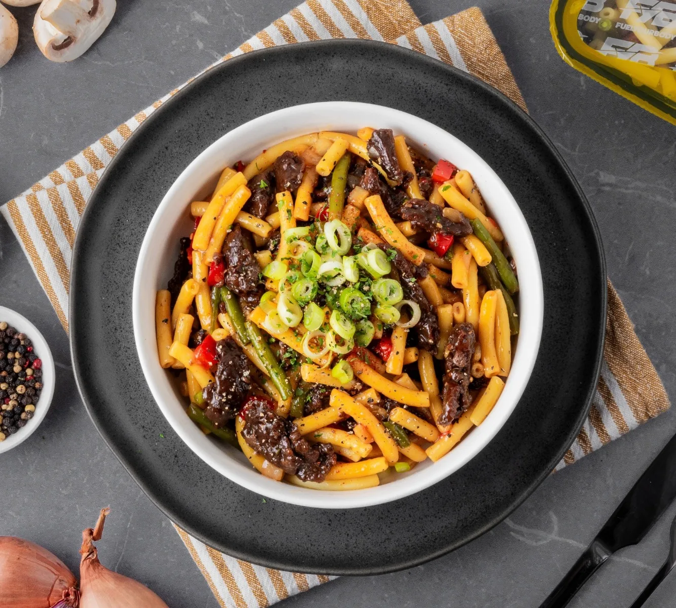 Macaroni - Beef Teriyaki - Wok Groenten [BULK]